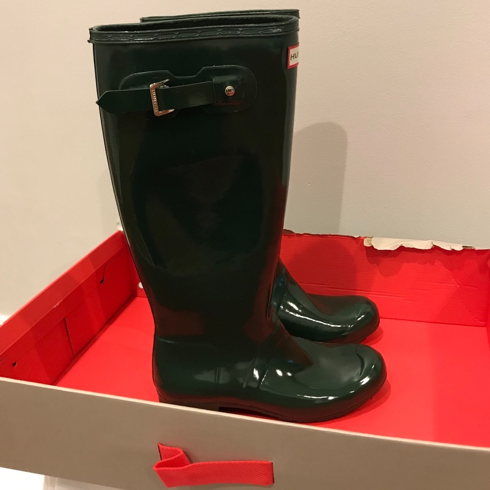 Hunter Gloss Rain Boots - Brand New - Picture 5 of 8